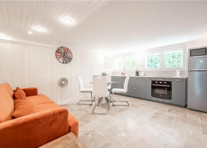 Ambiance Sudiste , Piscine, Boule, Farniente Ag Carcassonne